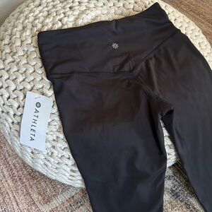 NWT Athleta Elation Train 7/8 Tight
